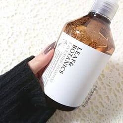 Matsuyama  Leaf & Botanics Refresh Shampoo 400ml 1 each