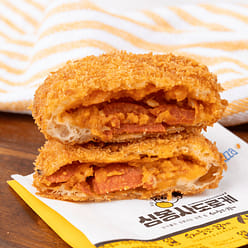 Korean korokke (Pepperoni Pizza) 1 each