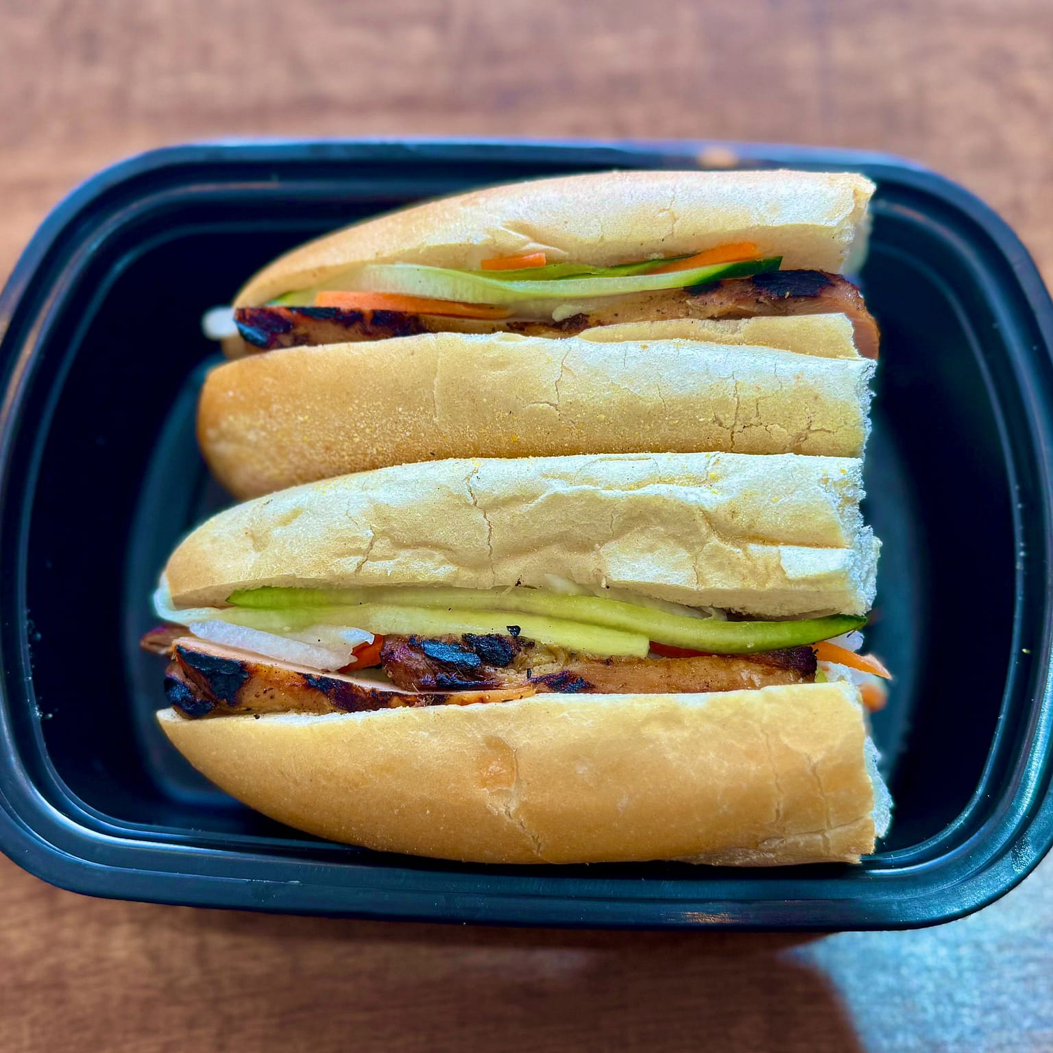 Special Banh Mi - Grilled Chicken 350 그램