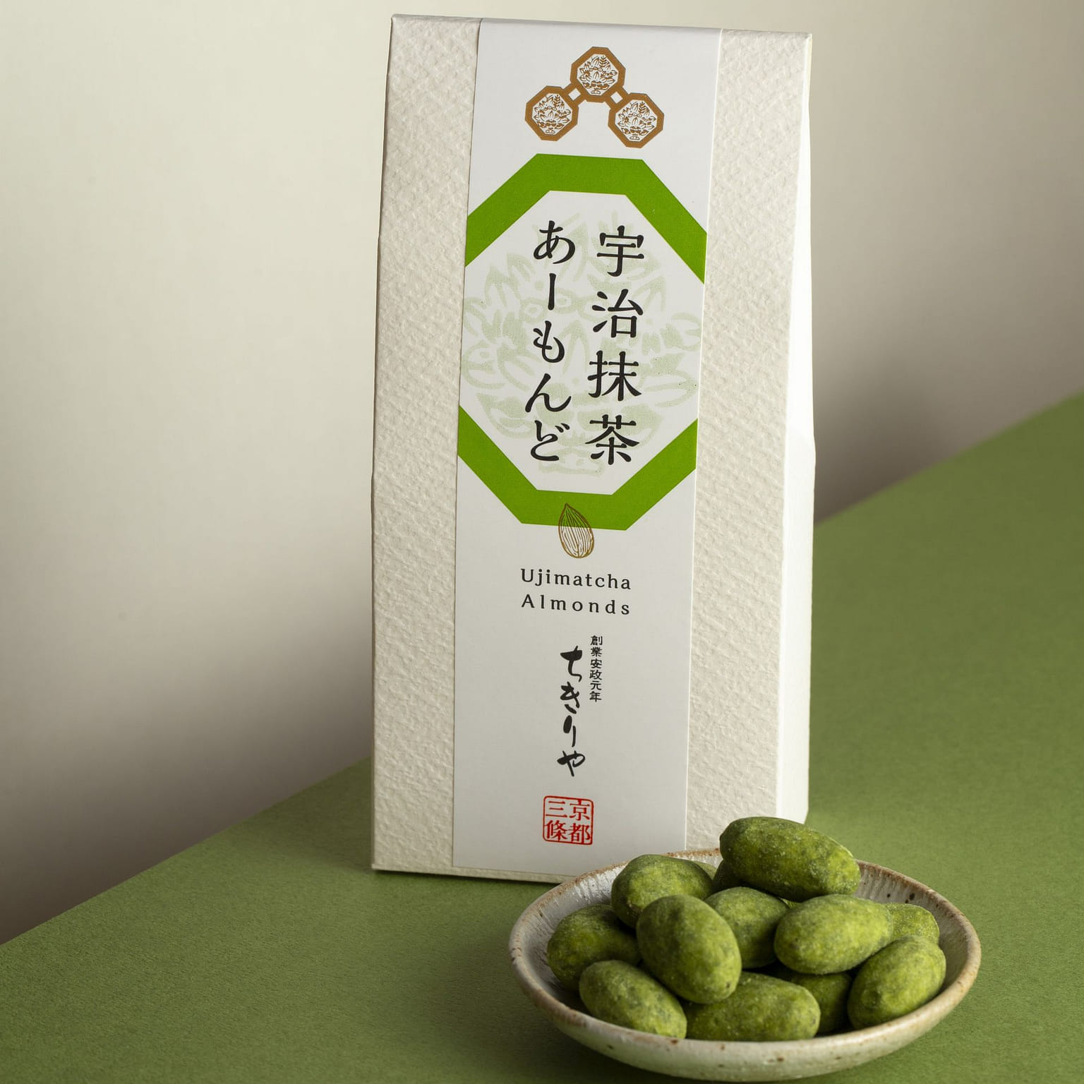 Chikiriya - Uji-Matcha Green Tea coated Almonds - 1.83oz 1 개