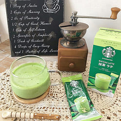 STARBUCKS Premium Mix  Matcha Latte Powder 4packs/ 1 box