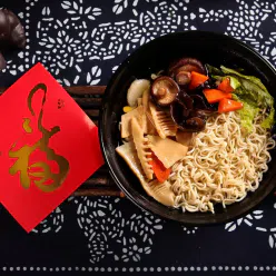Longhua Temple Lucky Veggie Noodles 185g 1 pack