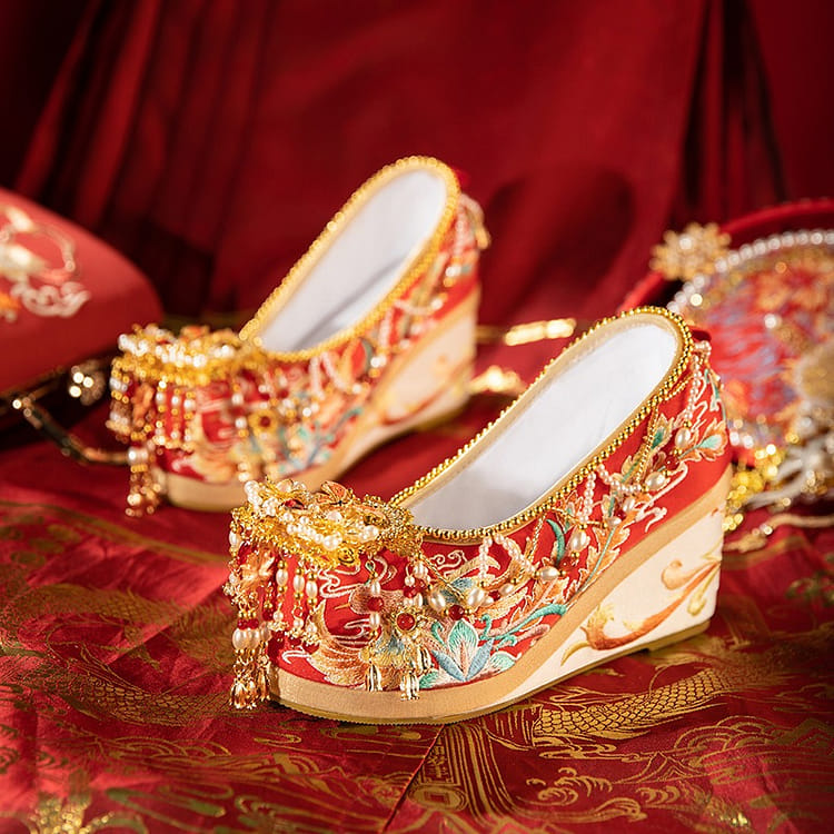 Get Chinese Wedding Shoes Ancient Style Increase Red Embroidered