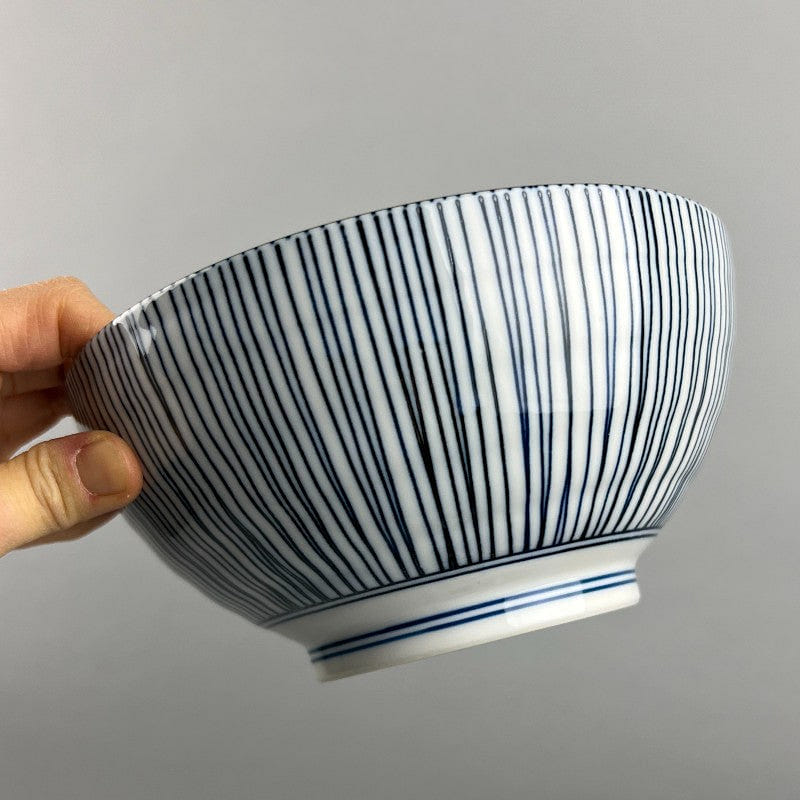 Made-in-Japan Shima Sanuki Soba Udon Noodle Navy Stripes Bowl, 7.25" dia. 32 oz 1 개