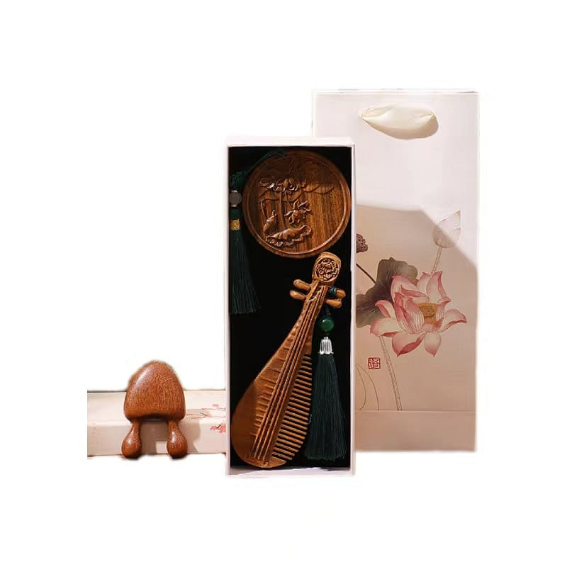 Chinese Style Sandalwood Comb+Sandalwood Mirror Gift box-Be As Lucky As Desired 1 กล่อง