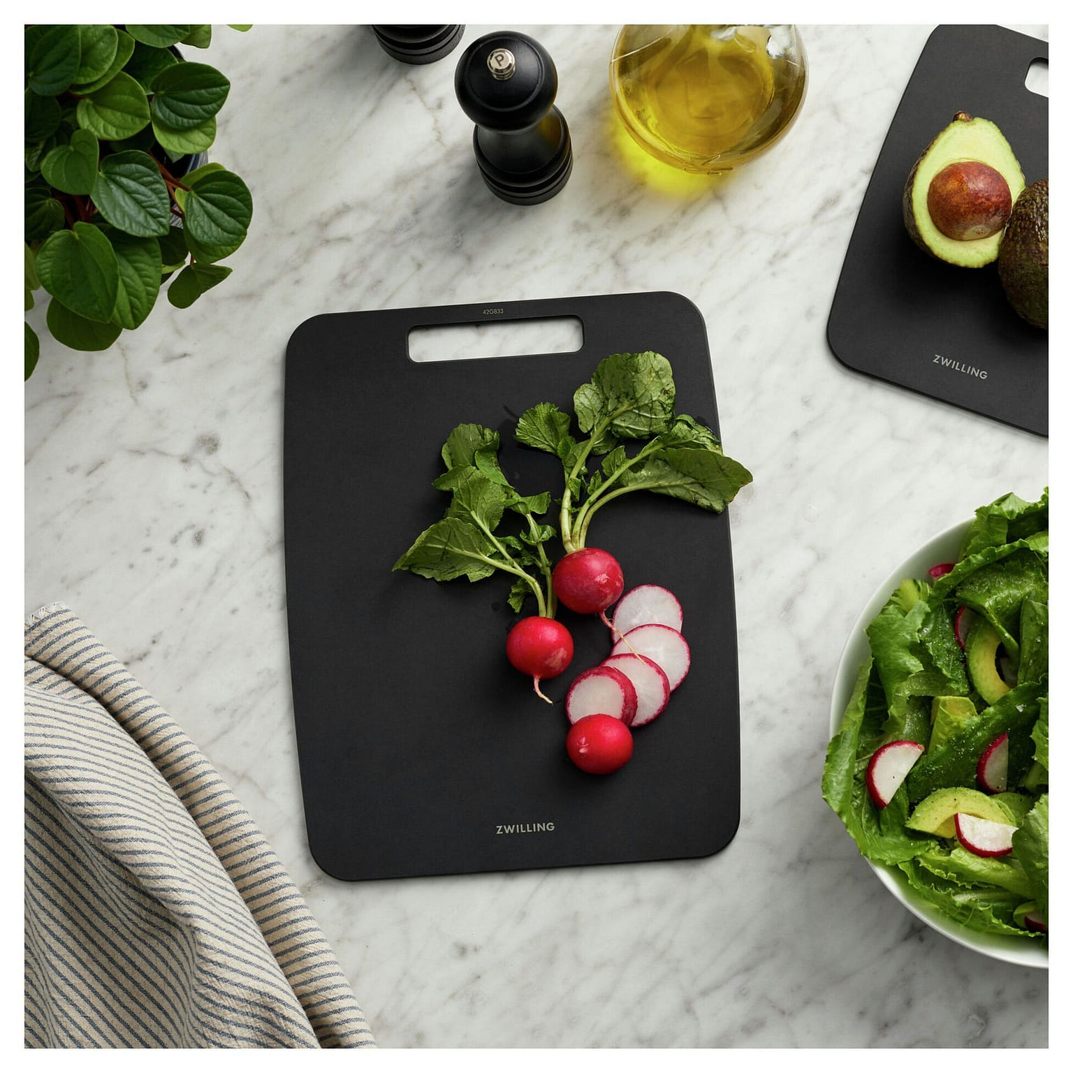 ZWILLING Plant Fiber Cutting Board - Slate 11-inch 1 ส่วน