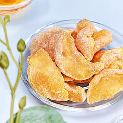 Quan Li Tang Dried peaches in water 200g*1 box 200 g