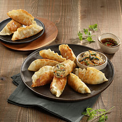 Damduone Vegan Japchae Dumplings 1 each