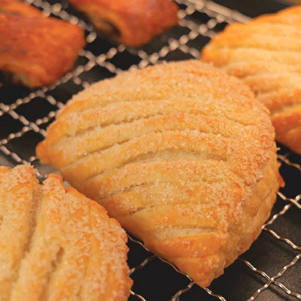 Apple Turnover 1 count
