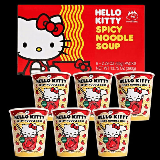 weee_instant_Hello Kitty Instant Spicy Ramen Noodle Soup 390 g