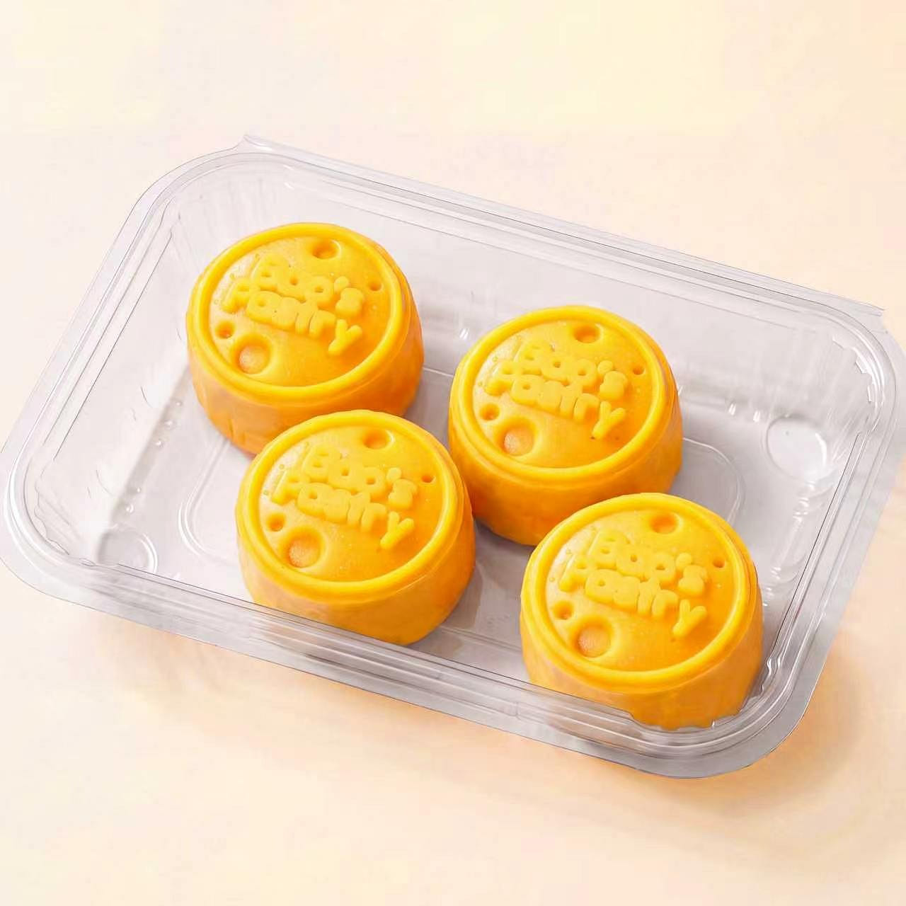 Bao's Pastry Lava Custard Mooncake 4 pcs 1 box
