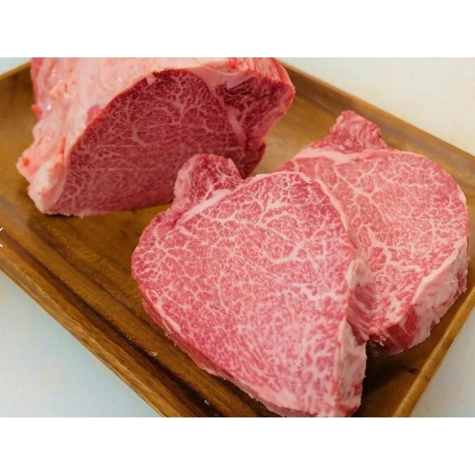 Hokkaido Wagyu A5 Tenderloin Whole 10lb 1 ส่วน
