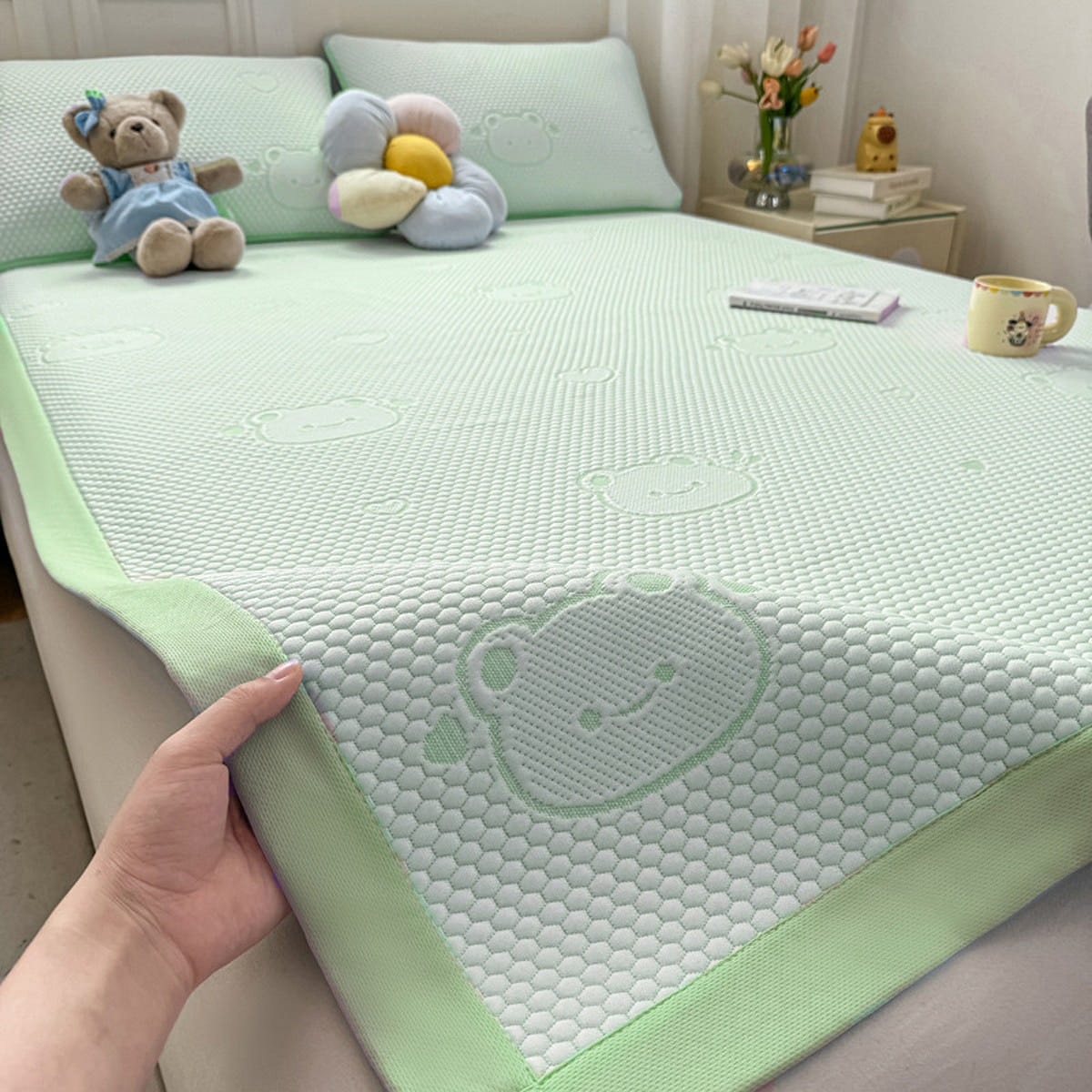 Cool Mat Little Bear Green 150*200cm+Pillowcase*2 1 each