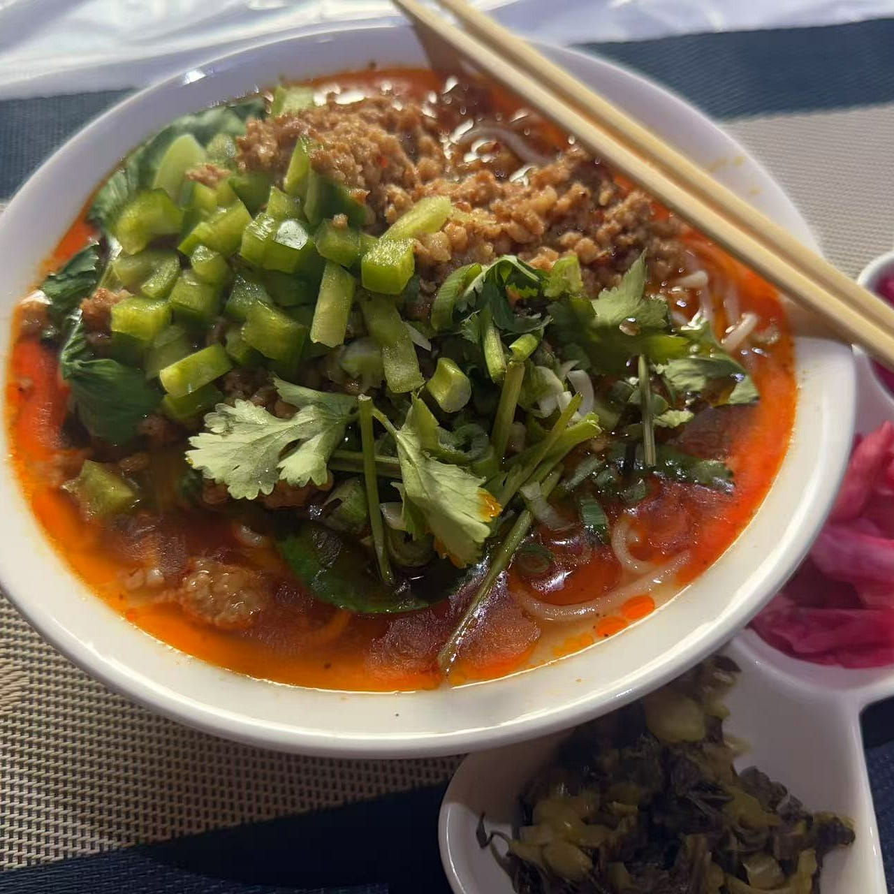 Guizhou Minced Pork Green Pepper Mifen 600 그램
