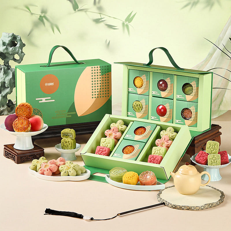 Double-Layer Assorted Mooncake Gift Box 732 g