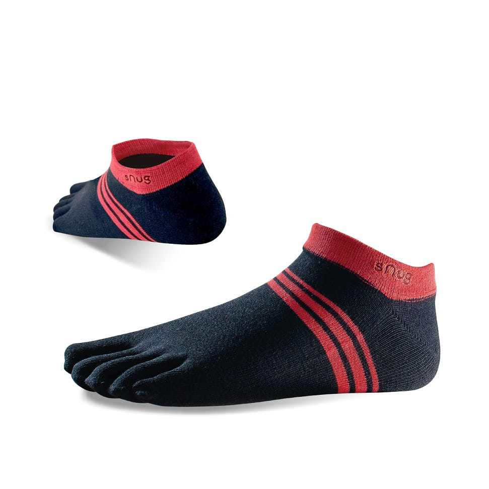 SNUG Low Cut Anti-Odor Socks-Black and Red (22-24 cm) 58 กรัม