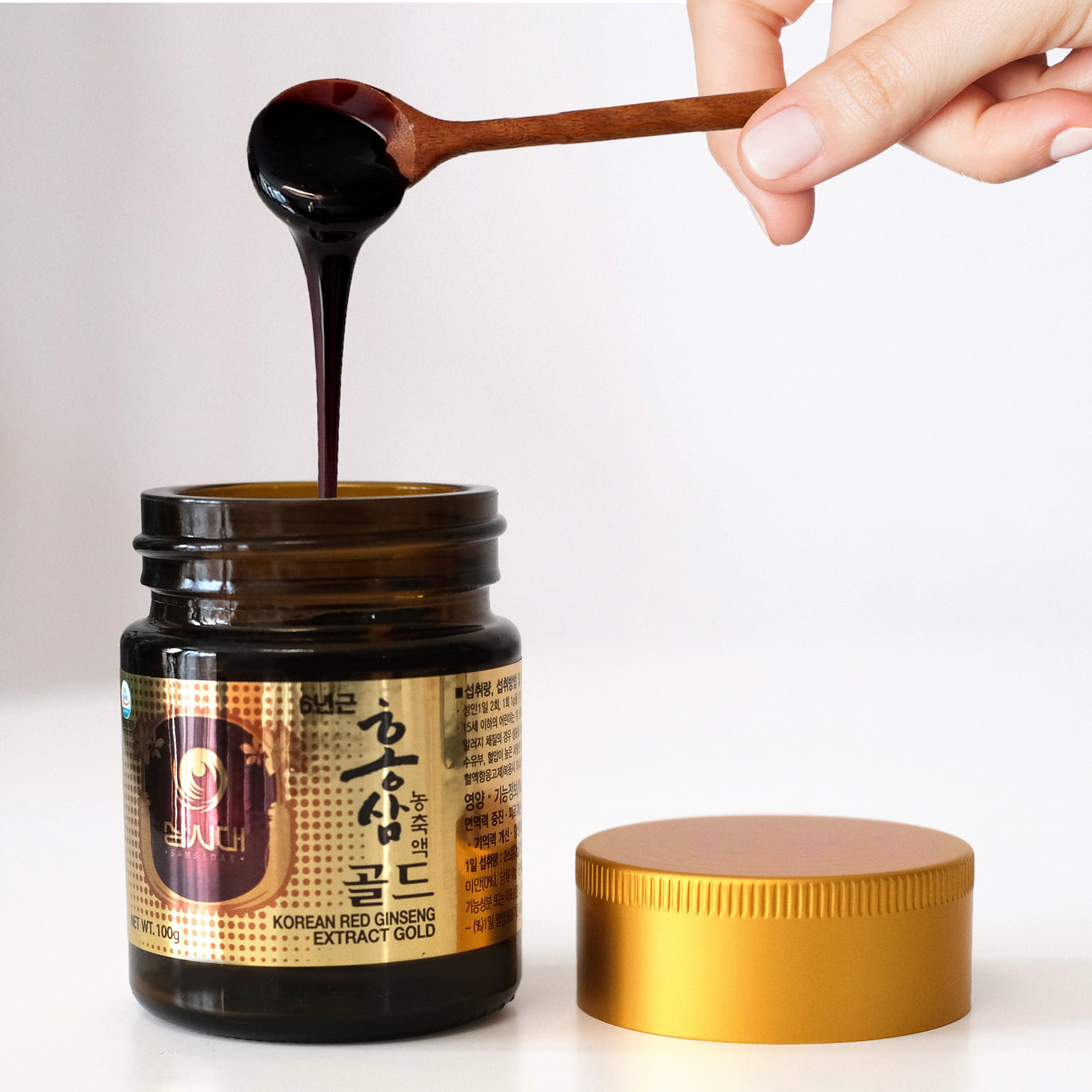 Korean Red Ginseng Extract Gold 100g, Pure 100% Concentrate of 6 Year Grown 100 g