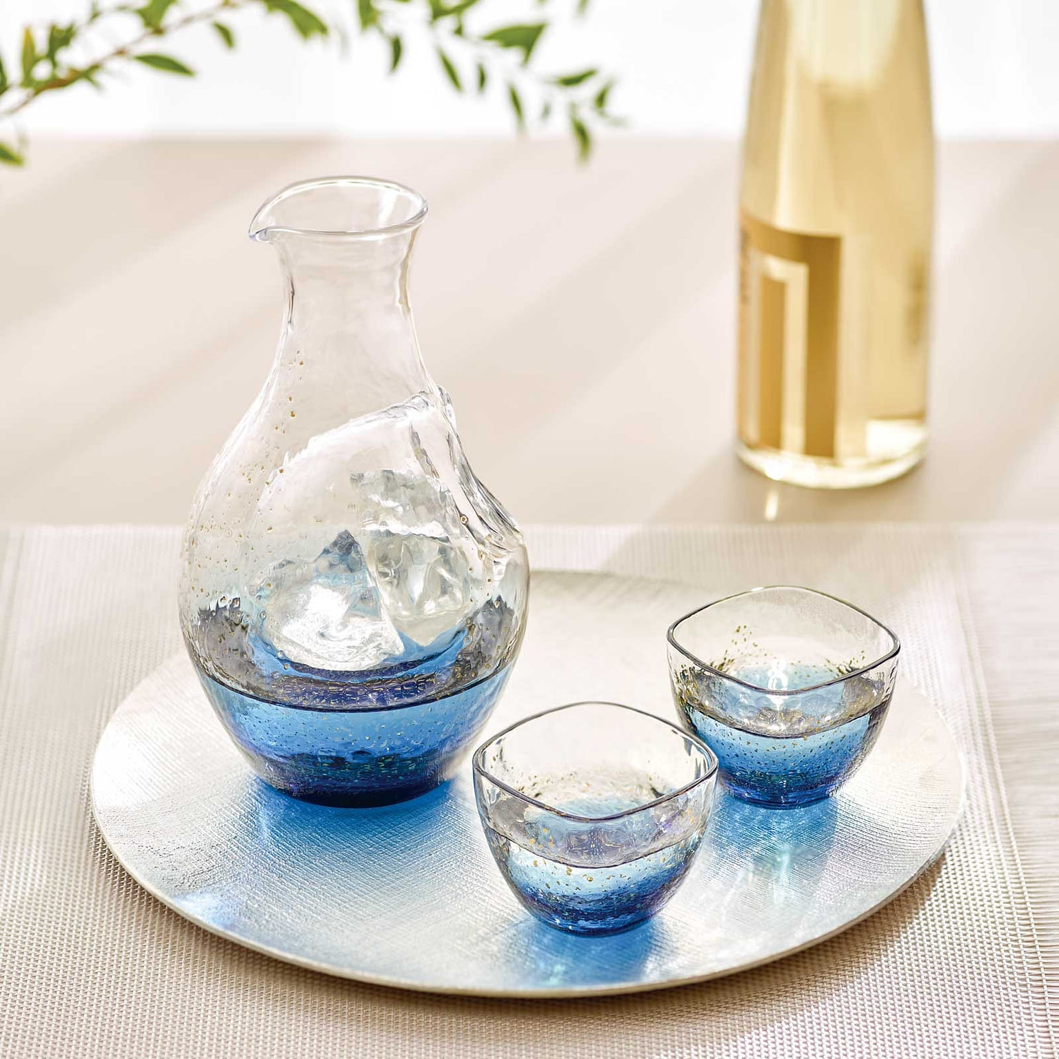 Toyo-sasaki Blue Sake Set(Wooden Box) 1 phần
