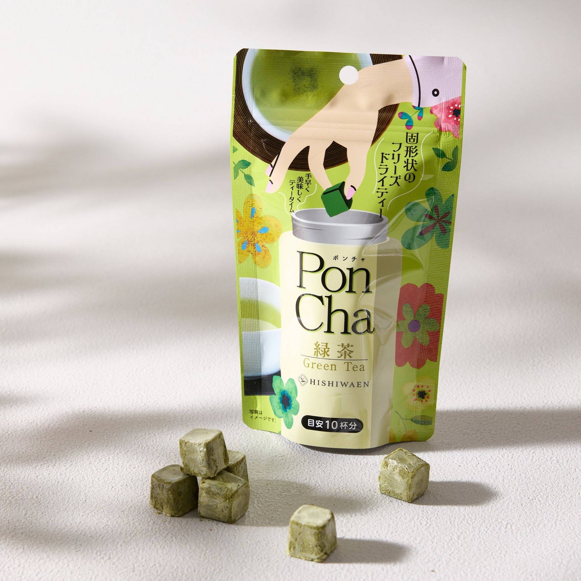 PonCha Ryokucha Green Tea Cubes - Weee!