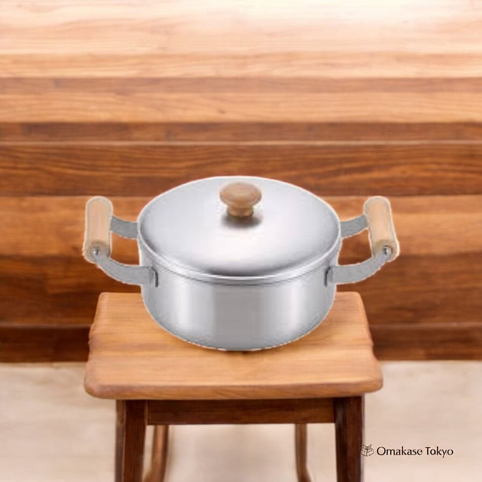 Chitose Two-Handled Soup Pot with Lid - 2.8L 1 개입