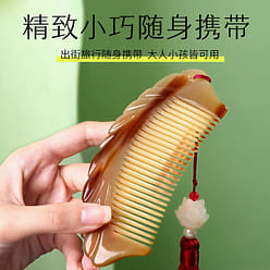 Natural horn comb 1 each