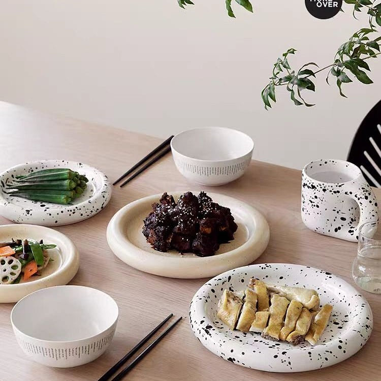 Moreover Original Nordic ceramic plate 640g*1 piece 640 그램