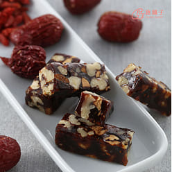 Tang Shop Red Date and Walnut Soft Candy 50g/bag 1 each
