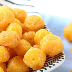 Quan Li Tang Crispy Plum 238g*1 box 238 g