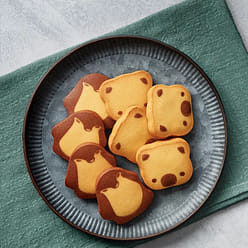 Hong Kong Kee Wah Bakery Panda Biscuits 198g 198 g