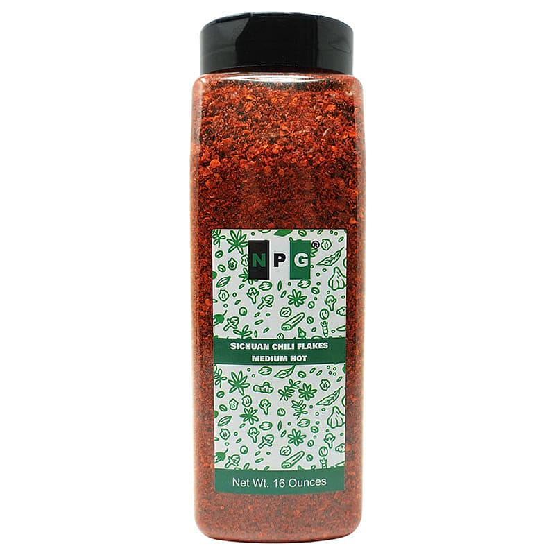 NPG Sichuan Medium Hot Chili Flakes- Bottle 1 LB 454 กรัม