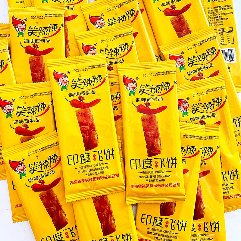 [30 packets] Spicy Indian flying cake spicy strip light spicy 420 กรัม