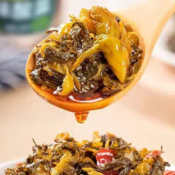 Saute the sauerkraut 320 g