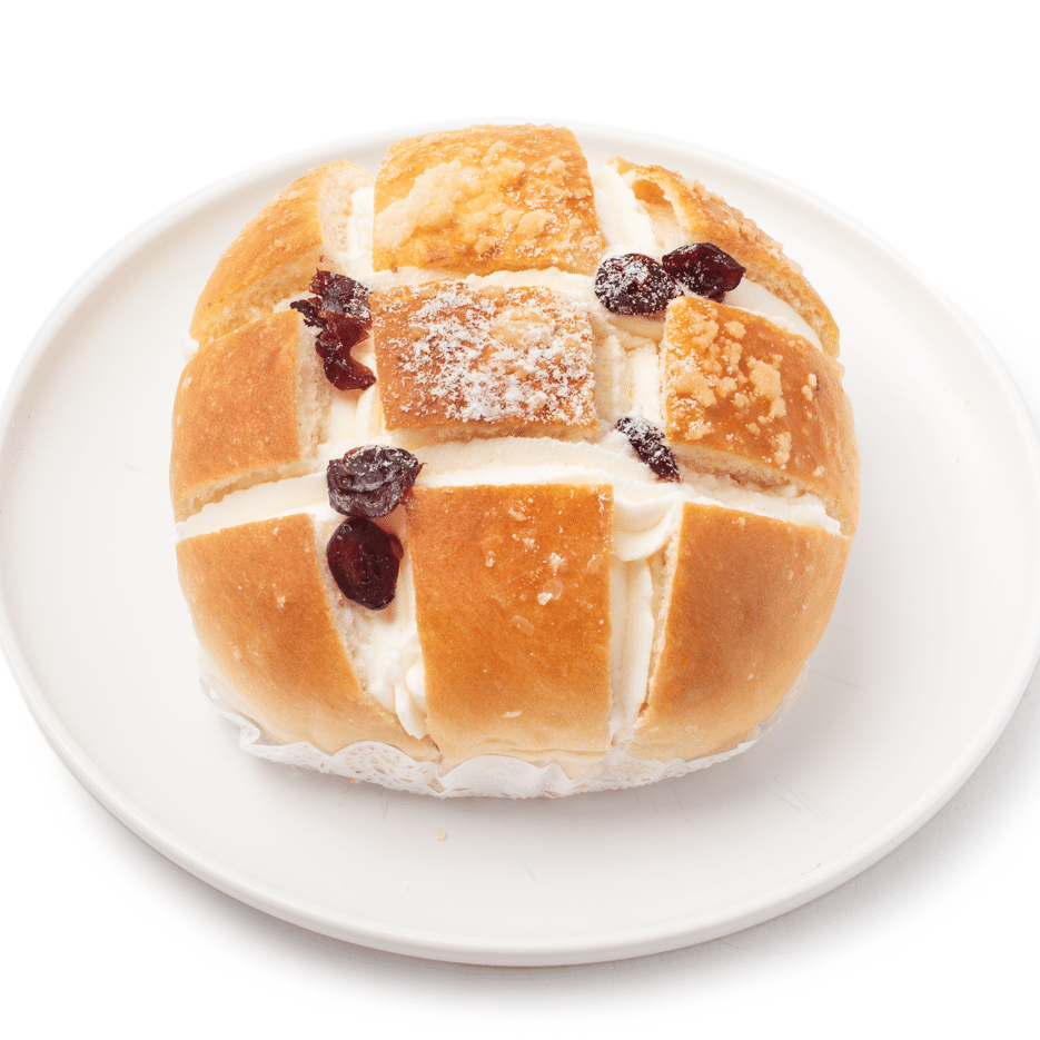 CatherineBakery Yogurt Creamy Ice Soft Bun 1pc 150 g