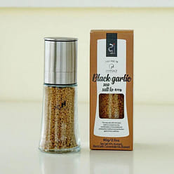 Premium Black Garlic Flavor Sea Salt Grinder 60 g