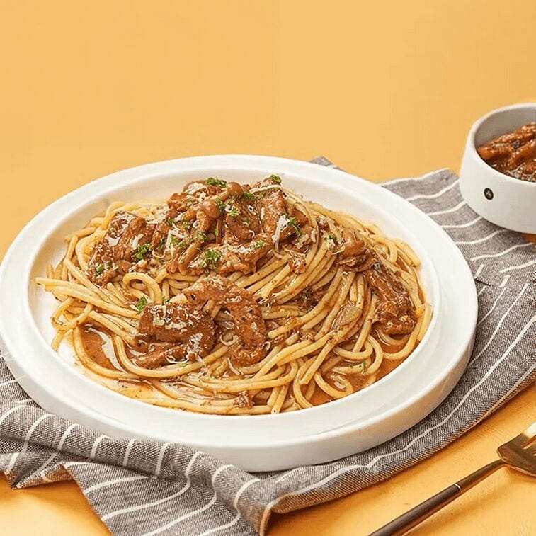 Kongke Black Pepper Beef Tenderloin Pasta - 290g 270 g