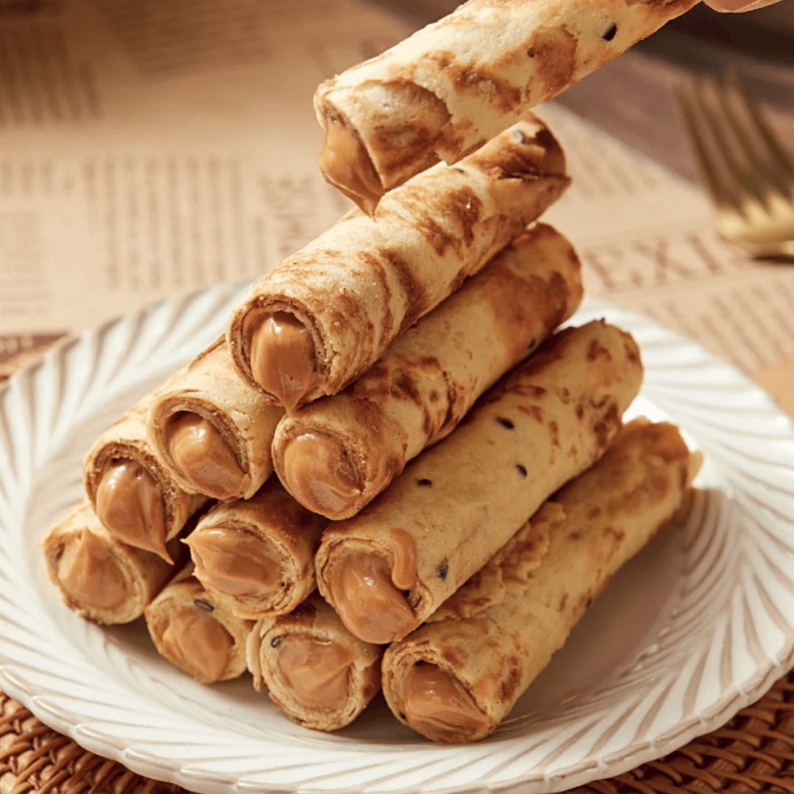 Sea Salt Peanut Flavor Molten Egg Roll 120 กรัม