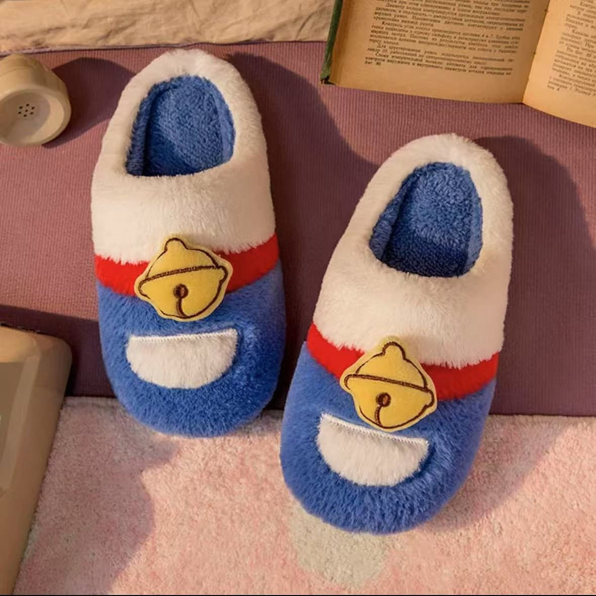 Blue Indoor warm non-slip slippers 1 Pair 1 ส่วน
