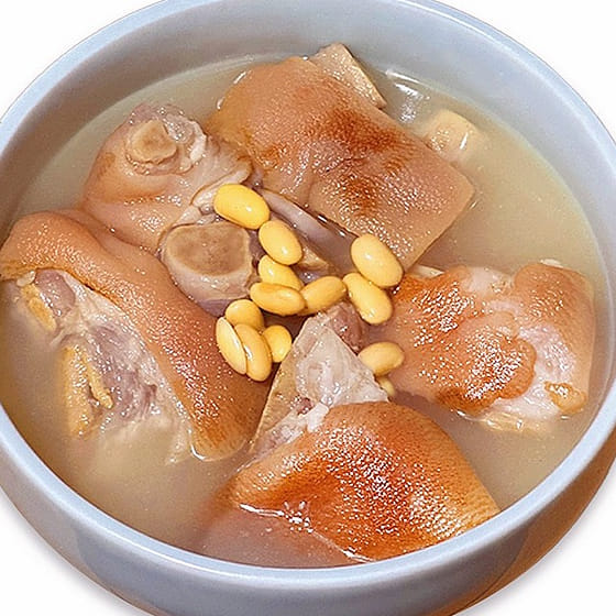 weee_freshgourmet_Soybean and Pig Trotter Soup 28oz 1 each