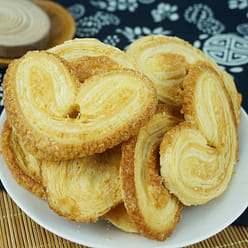 Yufo Temple Butterfly Pastry Mildly Sweet 178 g