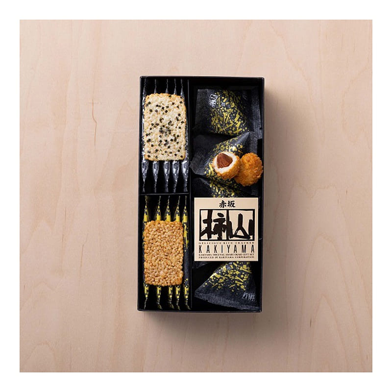 AKASAKA KAKIYAMA Kakiyama Select Soy Sauce, Seaweed, Almond Flavor Senbei 15 pcs 1 케이스
