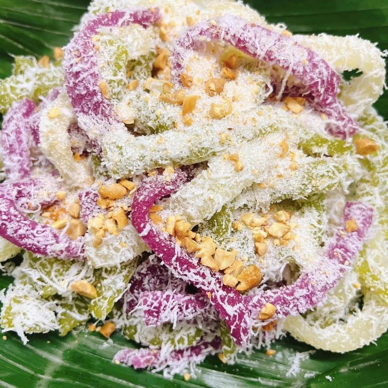 Banh Tam khoai mi 1 box
