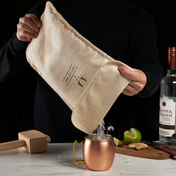 Bartender's Lewis Ice Bag by Viski 1 份