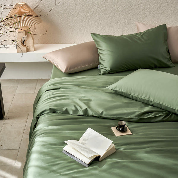 LULLABUY Cotenrra Gemstone Luxe Bedding Set Emerald Haven Queen Size 2000 กรัม