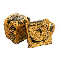 Oh Oh Cubie Artisanal Bread (Sesame Macha, Ham Chz, Taro Mochi and Oreo Cocoa) 400 g