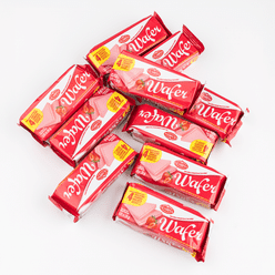 Guarina Wafer Strawberry Cream Cookies 9.17 oz