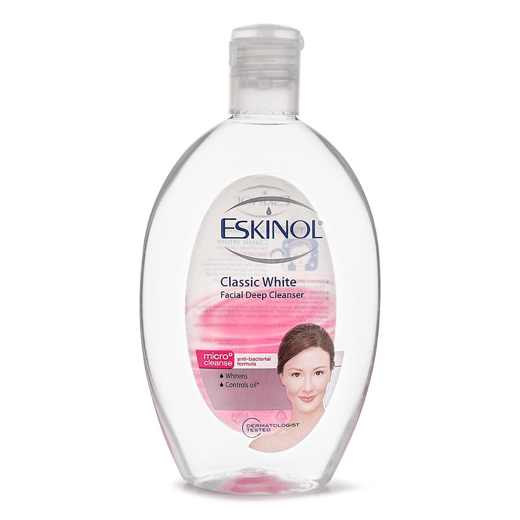 Sữa Rửa Mặt Làm Sạch Cơ Bản Eskinol 225 ml