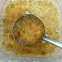 紅棗枸杞牛奶燉桃膠的做法圖解2