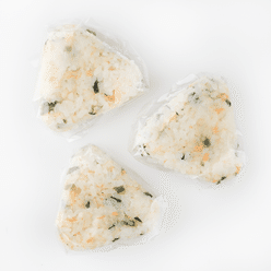 SK Onigiri Rice Ball Salmon & Greens 8.46 oz