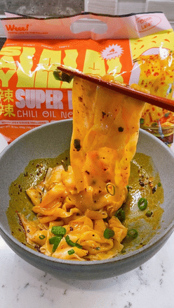 SAYLALA! Super Wide Chili Oil Noodles 440 g*12 pack