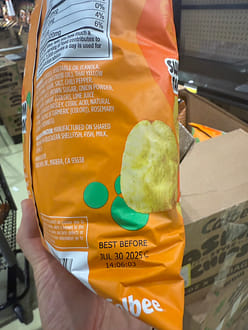 Calbee Asian Chips Thai Yellow Curry 6 oz*12 pack